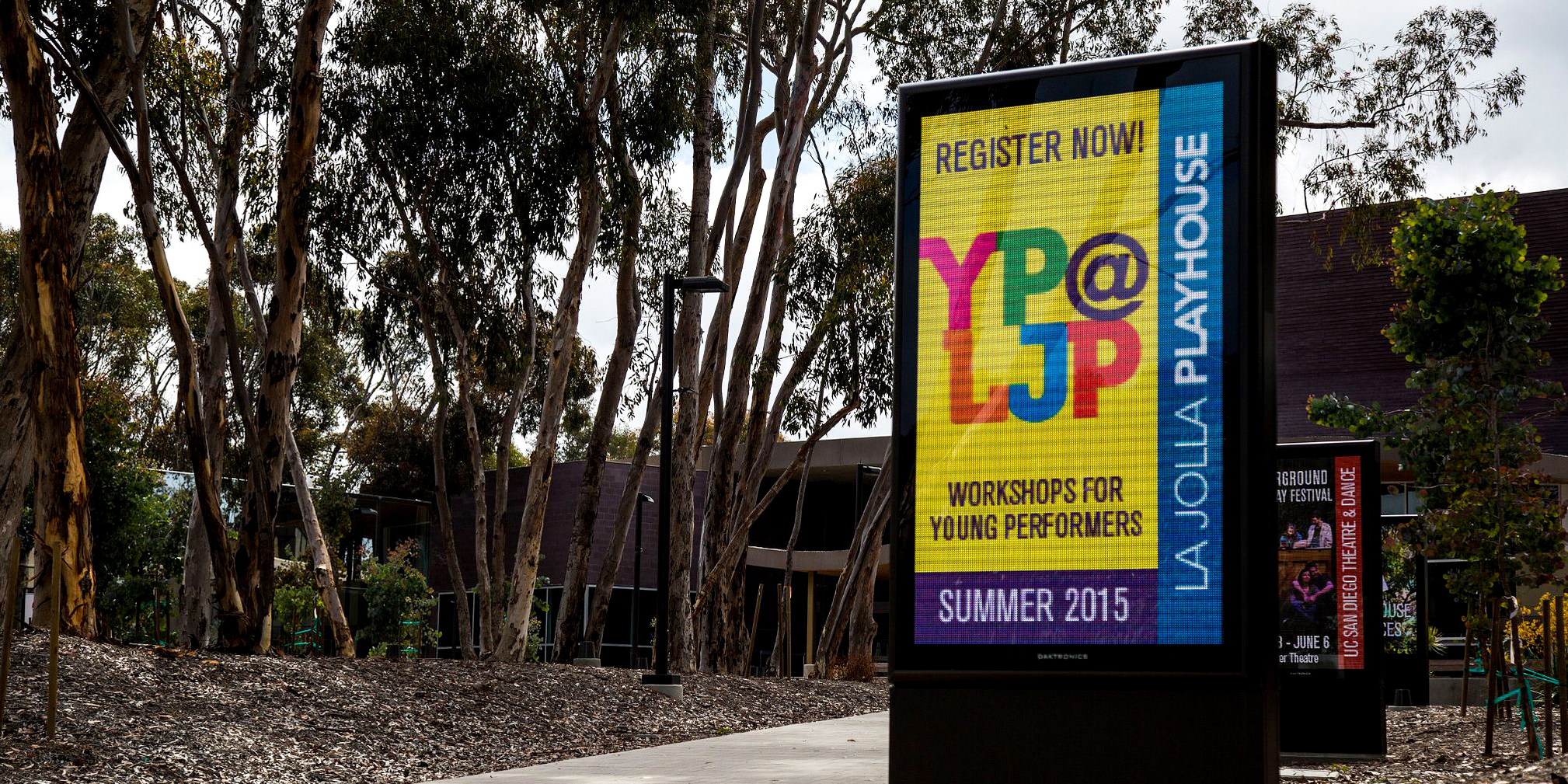 High School Campus Street Furniture