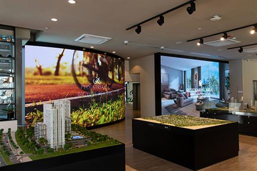 Video walls in Emaar Dubai Sales Center