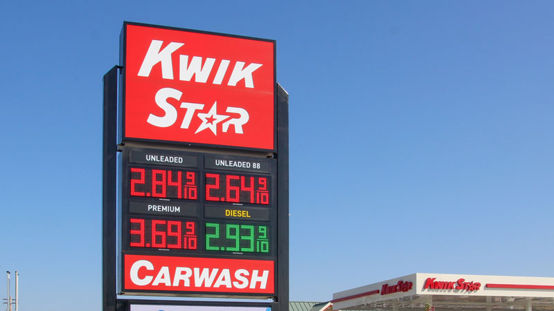 Price Displays with Cash/Credit Display Installed Product Photo