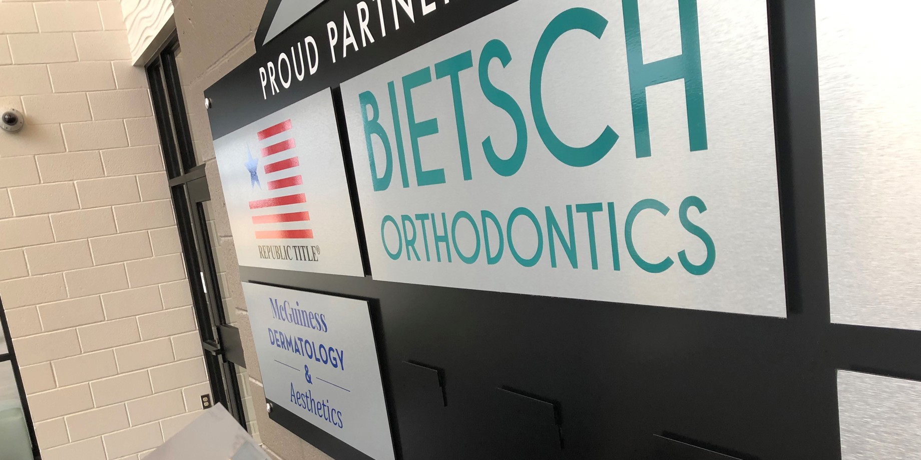 Tips for A Clean, Fresh Look For Your Static Signage